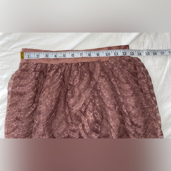 Women’s J.Crew Dusty Rose Lace mini Skirt size 0‎ - Picture 5 of 8